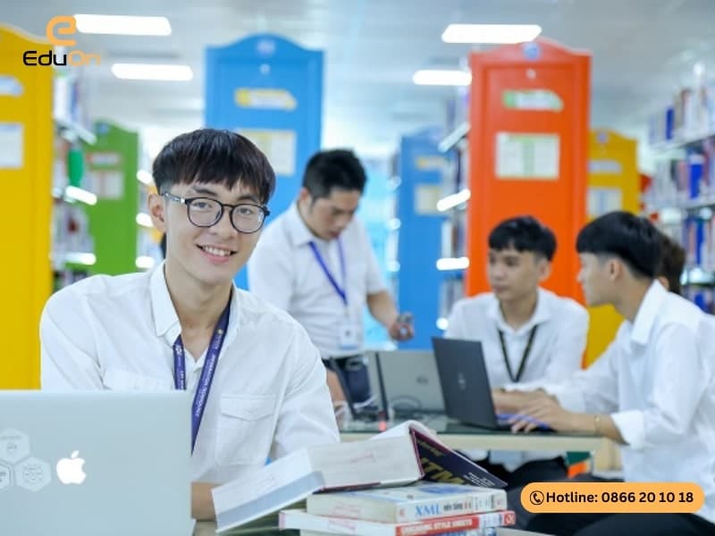 Thạc sĩ Luật Online